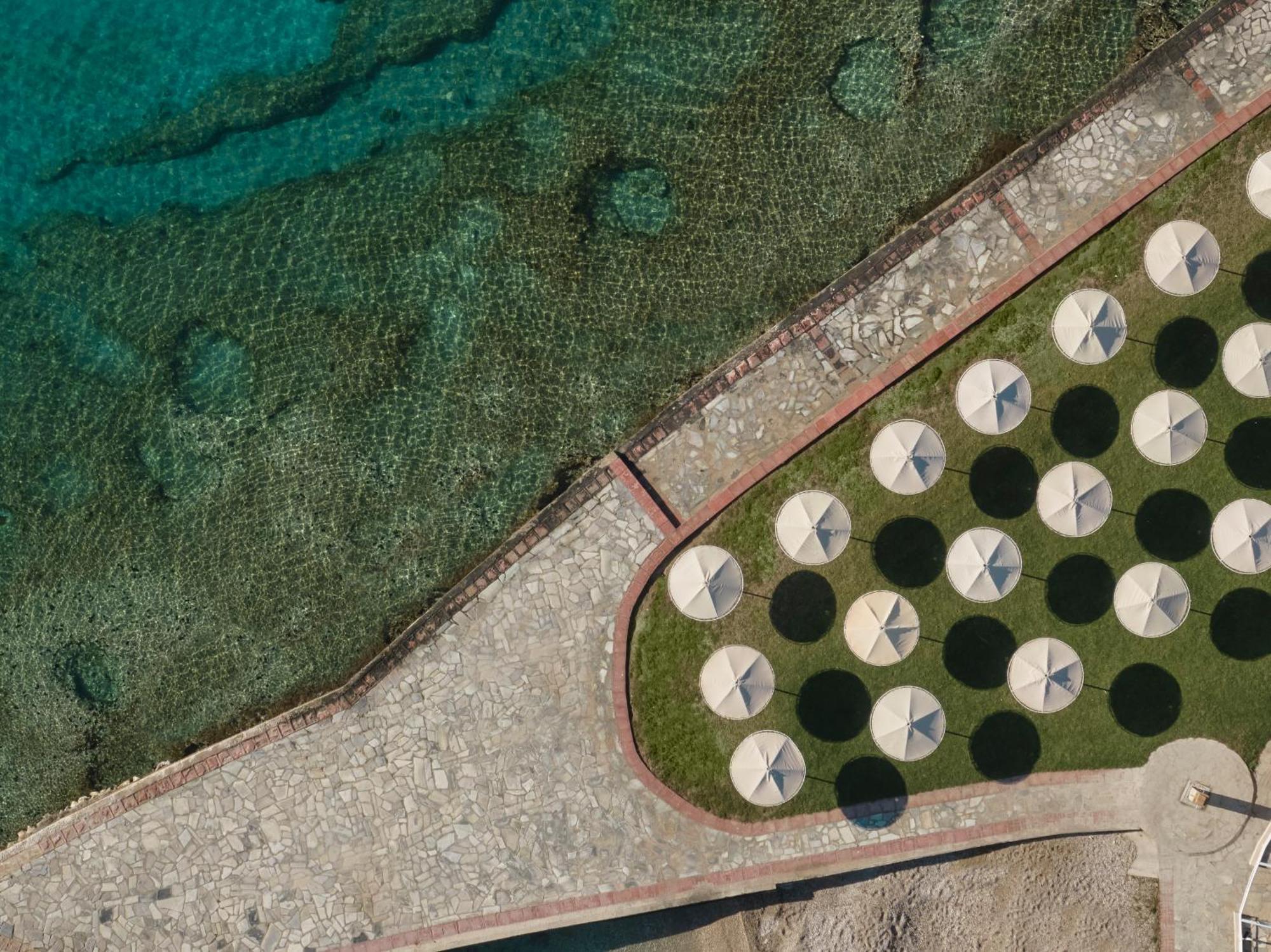 Kalamaki Beach Resort Istmia Exterior foto